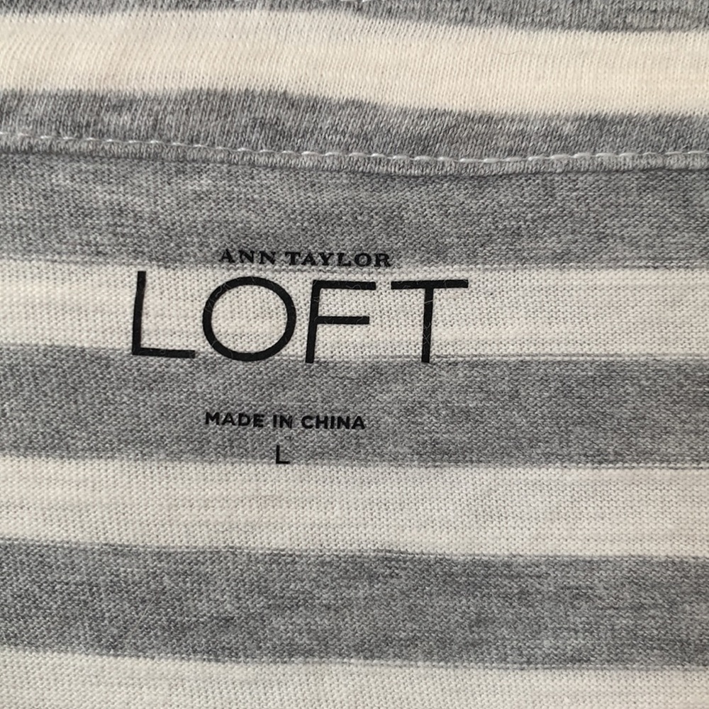 NWT LOFT 100% Cotton Stripe Deep V-Neck Long Sleeves Tunic Top Size Large - Picture 4 of 12